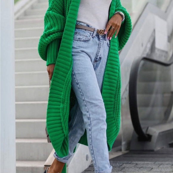 #62 Sweet Green Knitted Cardigan - Picture 2 of 4